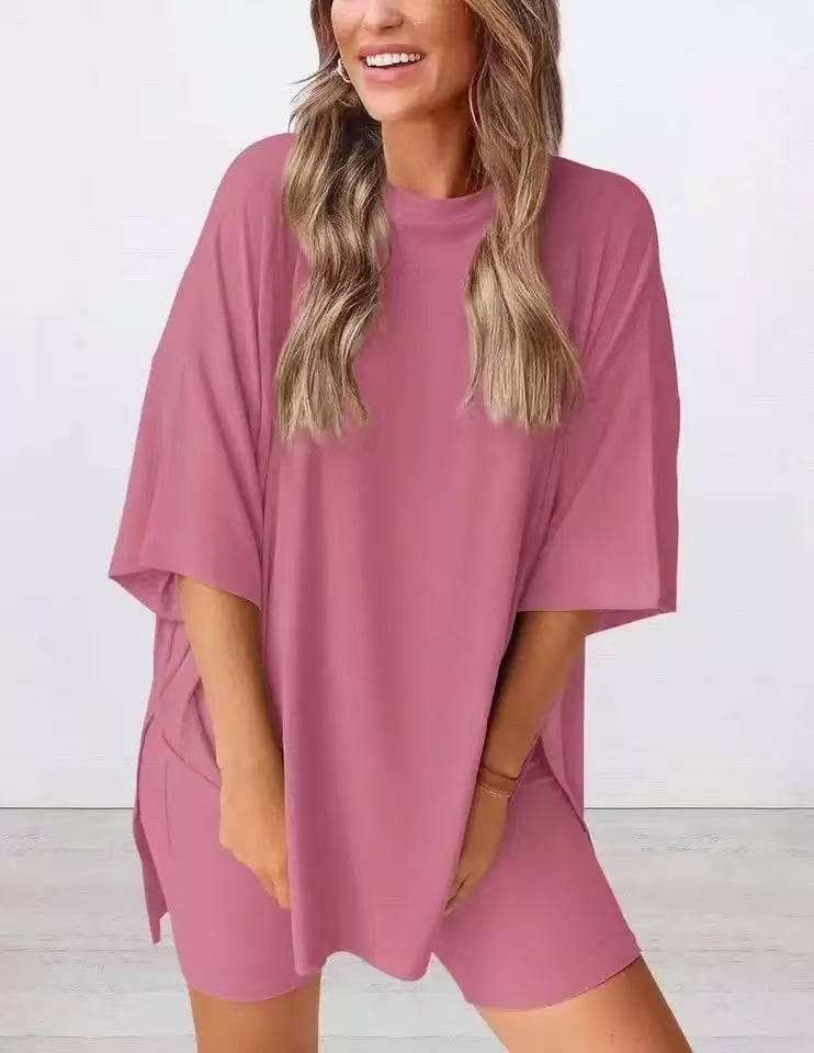 🔥Last Day 49% OFF - Women's Oversized Casual T-Shirt Shorts Suit Stretch Two-Piece Set