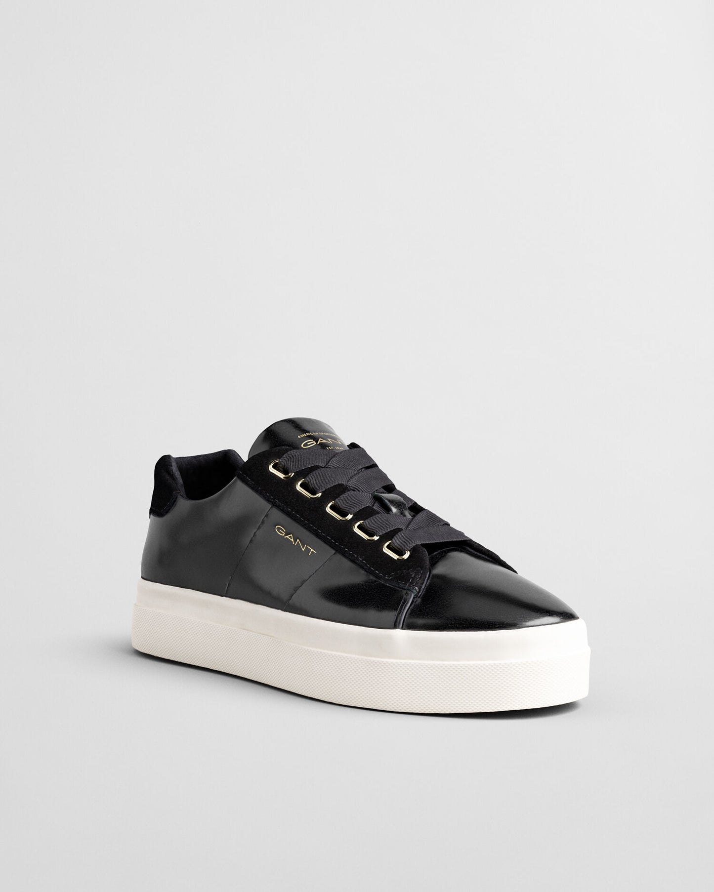 Avona Naplack Leather Sneakers